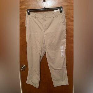 NWT Old Navy Khaki Chino Pants